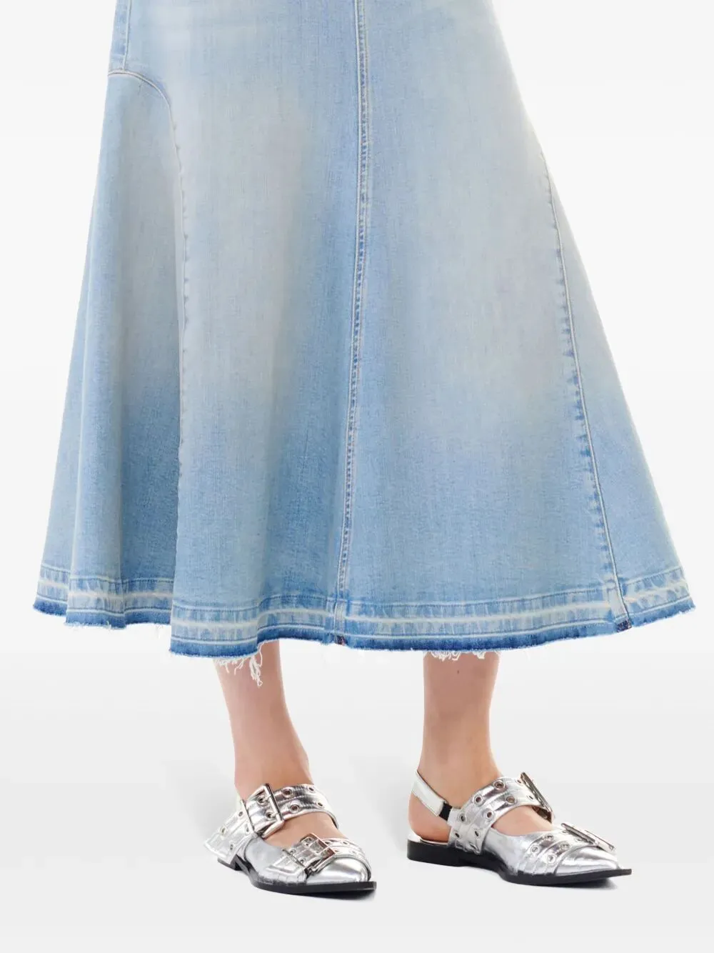 Feminine Buckle Ballerina Metallic