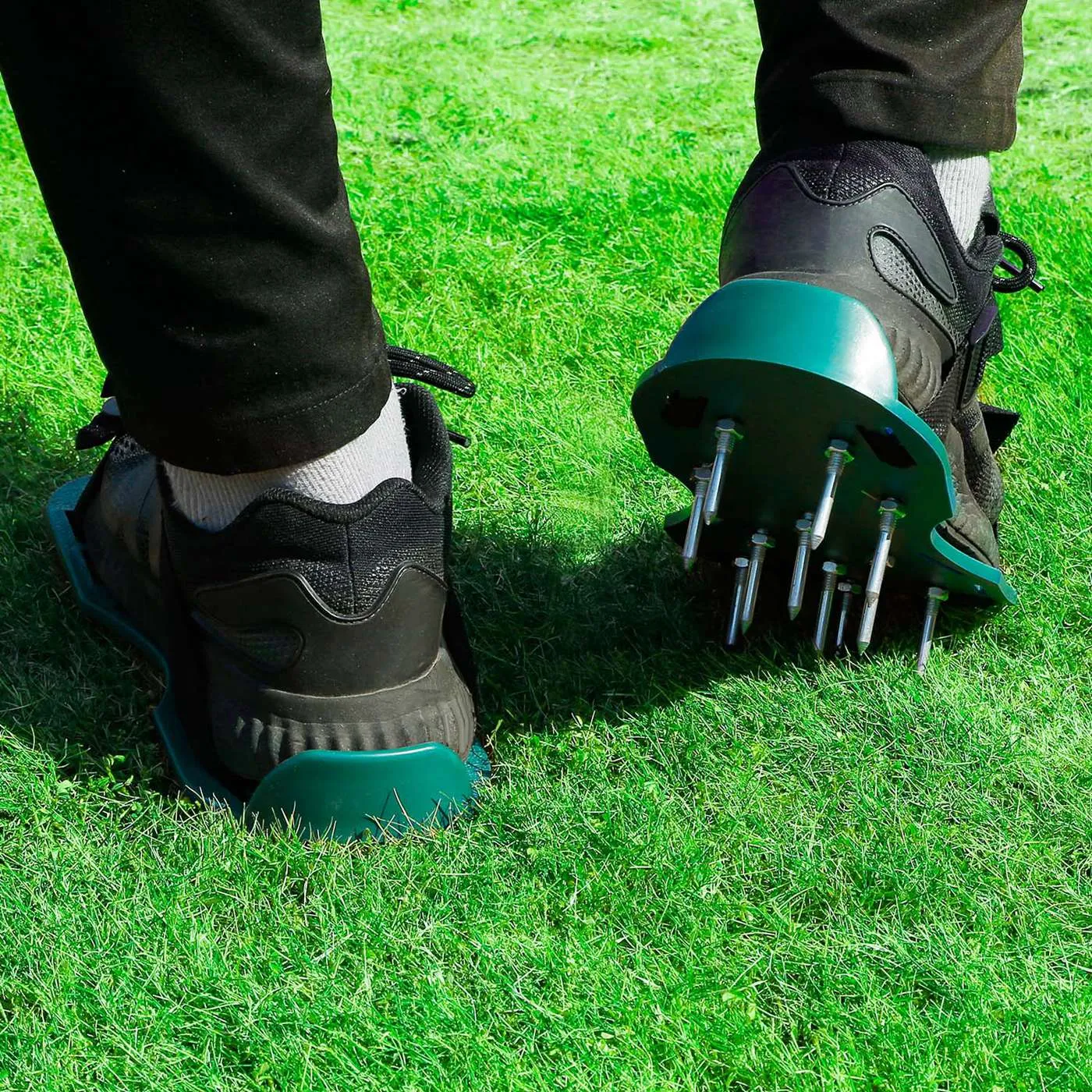Heavy Duty Lawn Aerator Shoes with Adjustable Straps