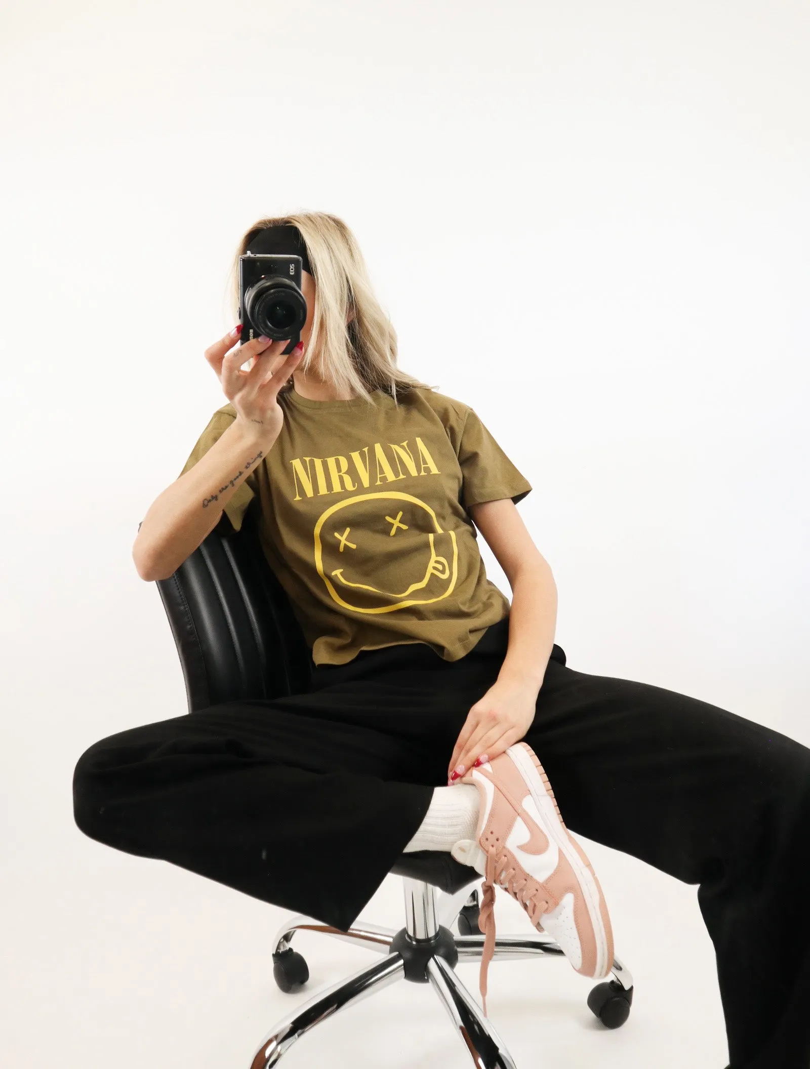 Nirvana Smile Band Tee | Almond