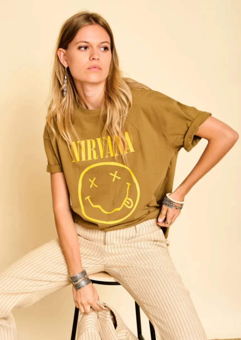 Nirvana Smile Band Tee | Almond