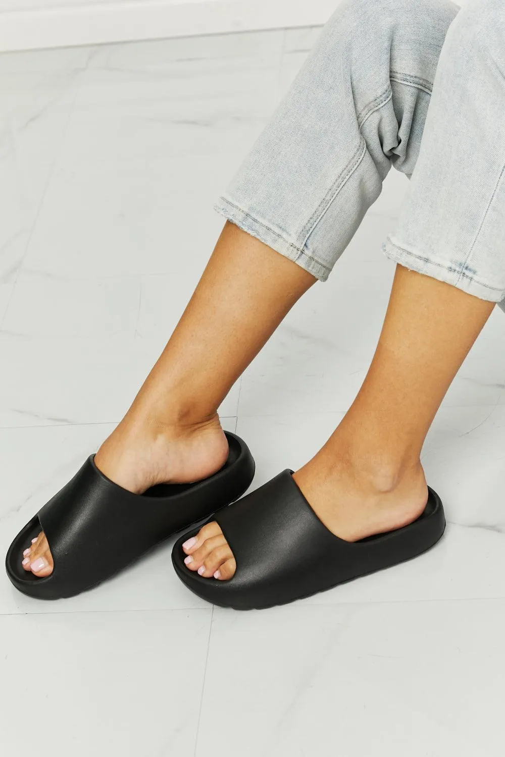 Nook Joi Open Toe Zone Women Black Slides