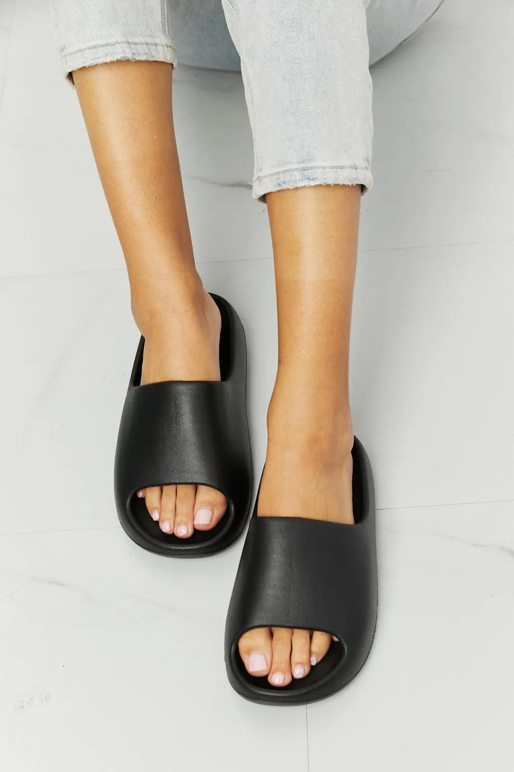 Nook Joi Open Toe Zone Women Black Slides
