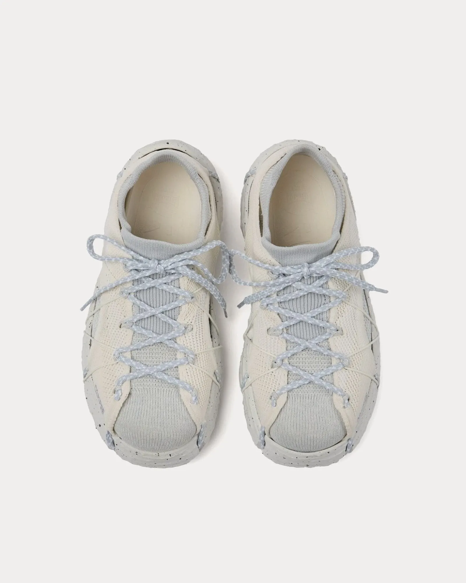 Roku Light Grey Low Top Sneakers