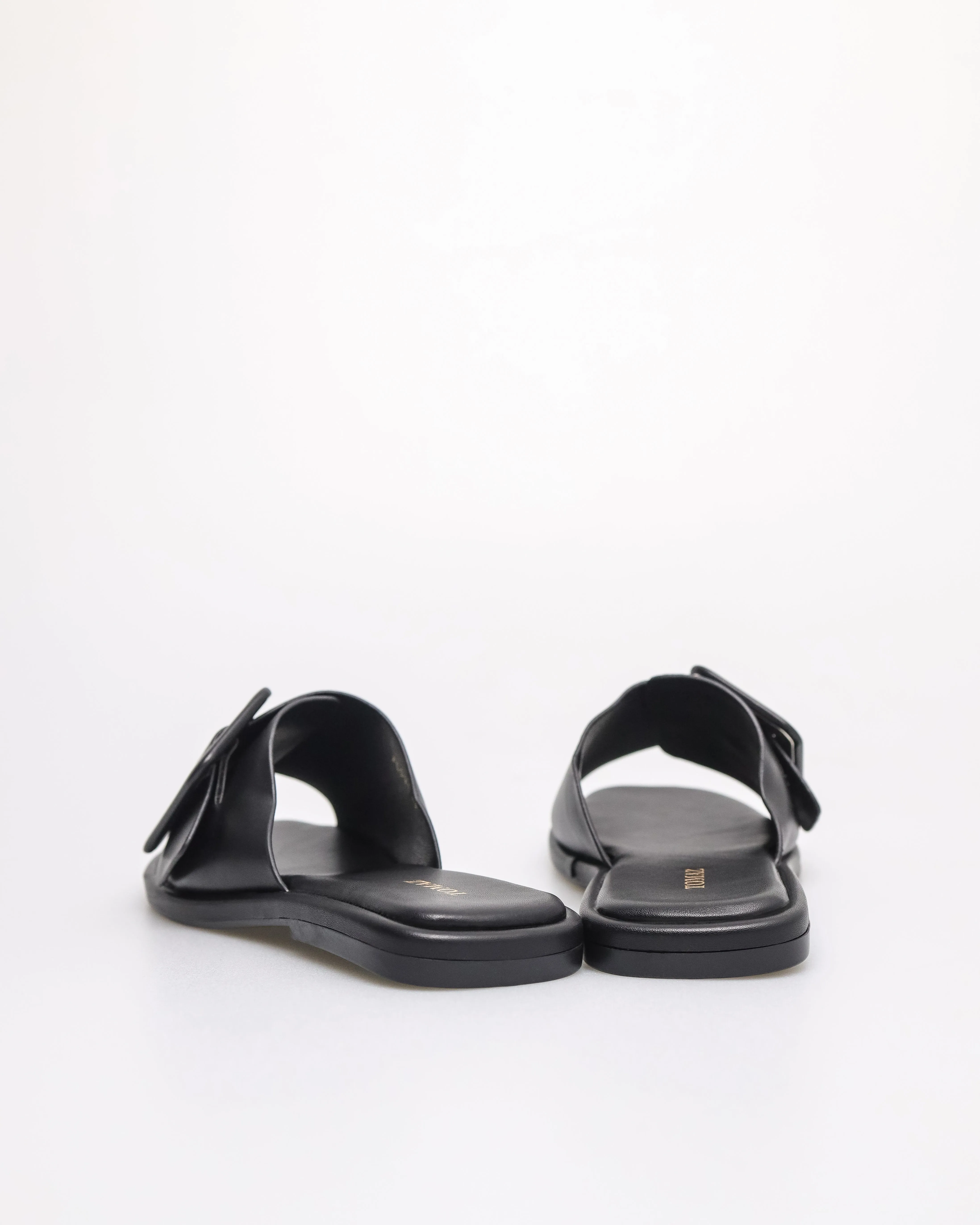 Tomaz FL091 Ladies Buckle Sandals