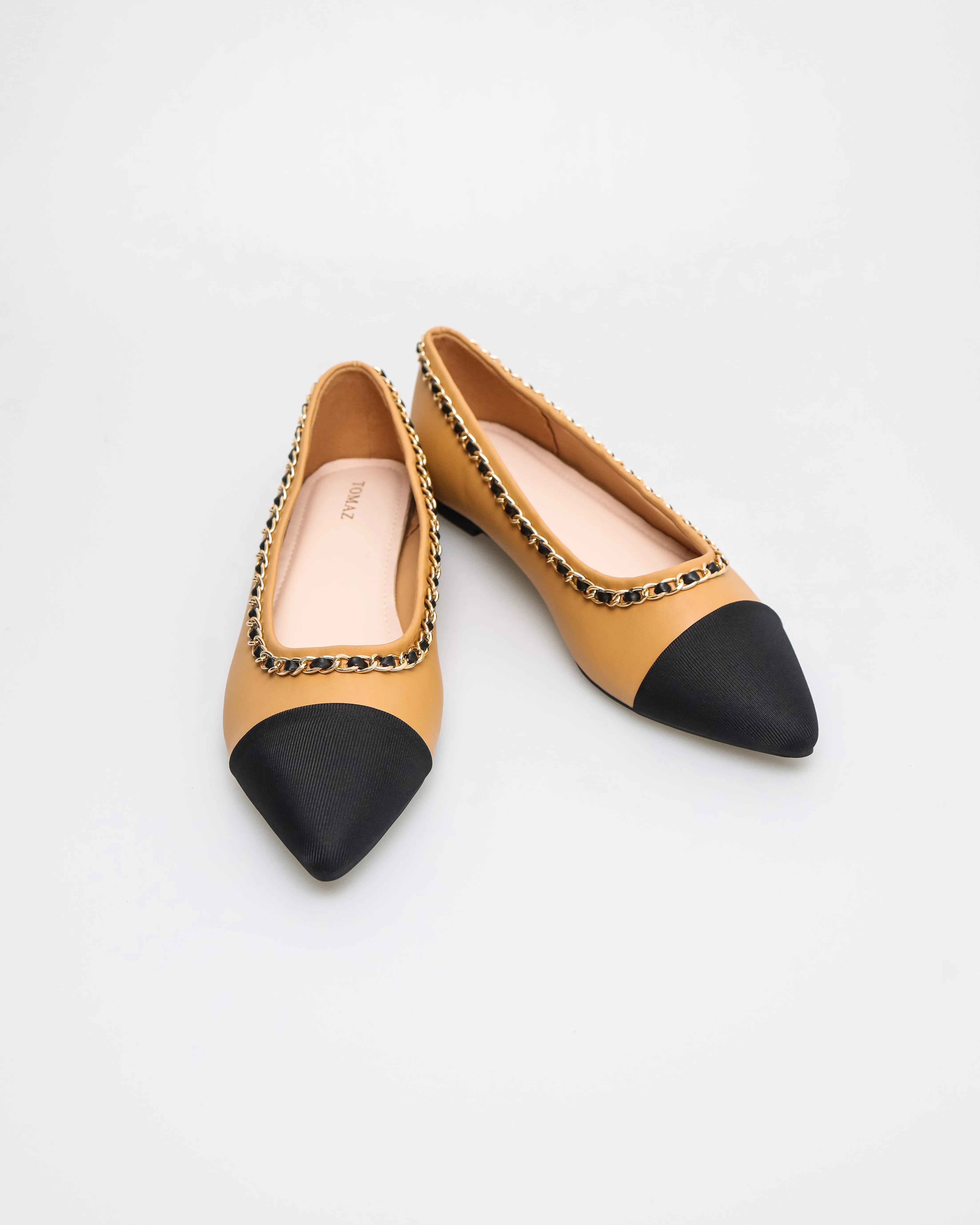 Tomaz YX190 Ladies Chain-Trimmed Ballet Flat