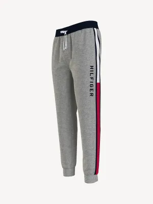Tommy Hilfiger Essential Logo Jogger - Men Tommy Hilfiger Essential Logo Jogger - Men