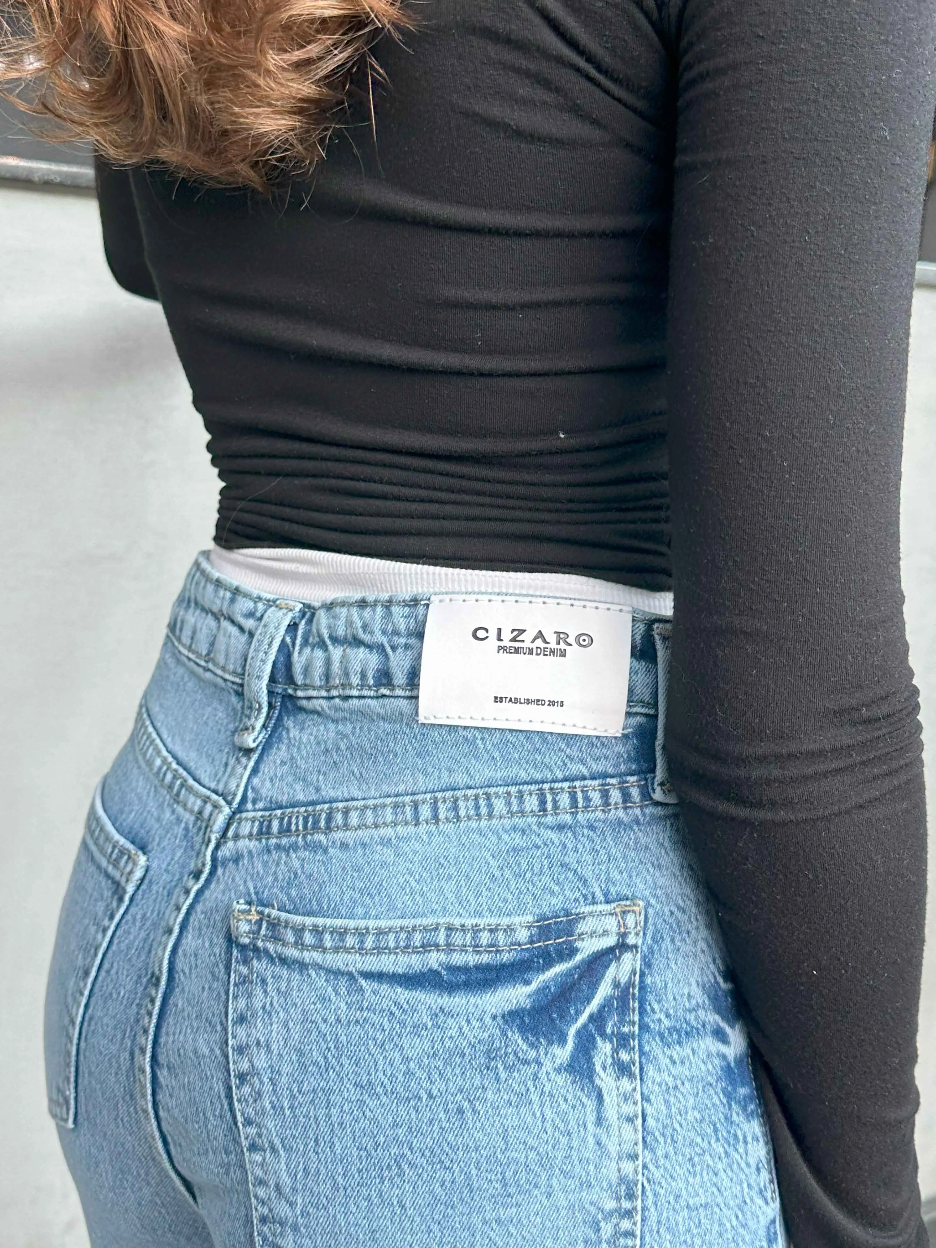Ultra Comfort Wide Leg - Light Iced Blue Wash Jeans.